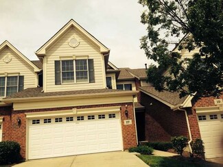 17 Red Tail Dr, Hawthorn Woods, IL 60047