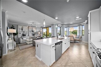 9572 Trevi Ct Unit 5033, Naples, FL 34113