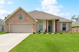 173 Cypresswood Dr, Belle Chasse, LA 70037
