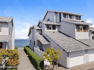 765 5th Ave Unit 5, Hammond, OR 97121