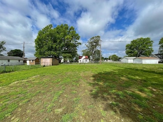917 Washington Ave, Madison, IL 62060