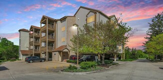 3801 Clubhouse Dr Unit 103, Champaign, IL 61822