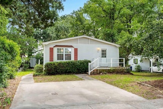 1108 Forest Dr, North Myrtle Beach, SC 29582