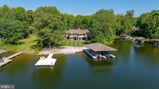129 Lois Ln, Mineral, VA 23117