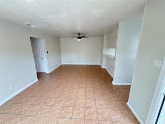 3900 Camelot St Unit A, Denton, TX 76209