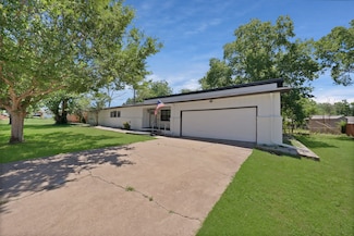 6928 Glen Hills Rd, Richland Hills, TX 76118