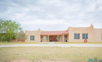 5015 Thunderbird Rd, Roswell, NM 88201