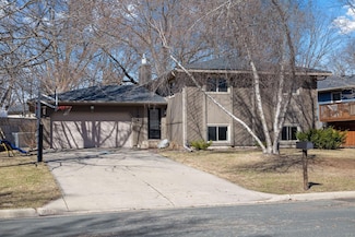1194 Spruce Ct, Northfield, MN 55057