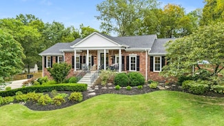 1203 Perkins Ln, Franklin, TN 37069