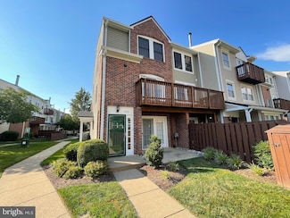 4045 Chetham Way, Woodbridge, VA 22192