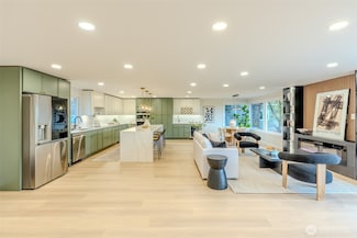 16425 Benson Rd S, Renton, WA 98055