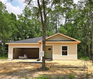 668 Davis St, Bronson, FL 32621
