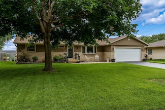 1136 Jackson St, Pecatonica, IL 61063