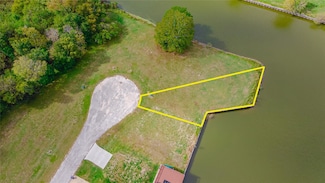 196 N Forest Dr, Huntsville, TX 77340