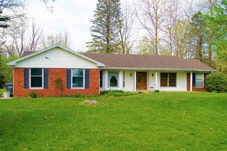 6300 E Woodside Rd, Albany, IN 47320