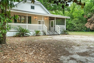 126 Mchenry Rd, Defuniak Springs, FL 32433