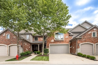 1205 W Charles Ln, Westmont, IL 60559