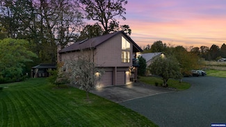 34941 Bachelor Flatts Rd, Saint Helens, OR 97051