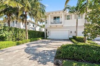 436 NE Wavecrest Way, Boca Raton, FL 33432
