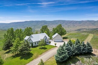 23700 Timber Flat Rd, Ola, ID 83657