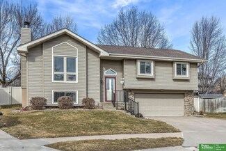 14810 Karen Cir, Omaha, NE 68137