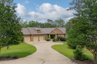 1020 Fairway Ridge Cir, Greensboro, GA 30642
