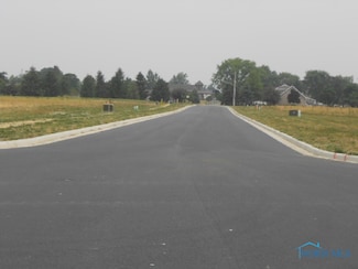 707 State St, Leipsic, OH 45856