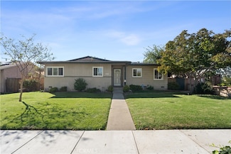855 N 3rd Ave, Upland, CA 91786