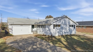 5965 E 24th Place, Tulsa, OK 74114