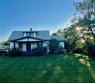 1515 Springfield Church Rd, Jackson Center, PA 16133