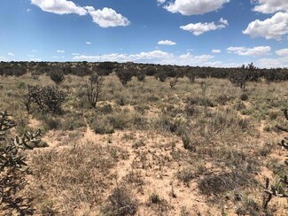 5701 Columbine Rd NE, Rio Rancho, NM 87144