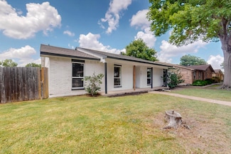 2801 Emberwood Dr, Garland, TX 75043