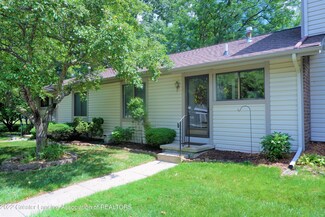 5967 Village Dr Unit 62, Haslett, MI 48840