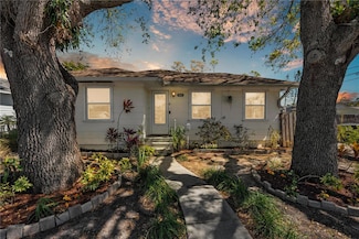 923 26th St N, Saint Petersburg, FL 33713