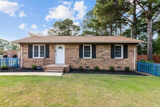 104 N 8th St, Erwin, NC 28339