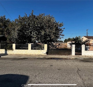203 W Reeve St, Compton, CA 90220