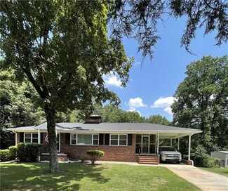 4270 S Main St, Acworth, GA 30101