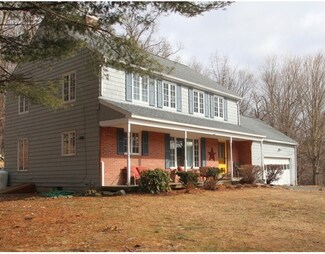 56 Mathews Rd, South Deerfield, MA 01373