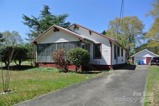 166 Kentucky St, Spindale, NC 28160