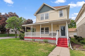 1349 5th St E, Saint Paul, MN 55106