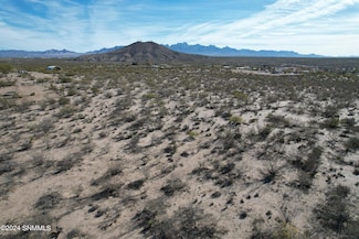 2501 Desert Wind Way, Las Cruces, NM 88012