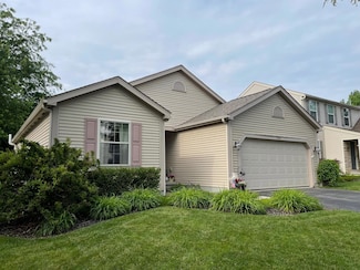 3587 Quickwater Rd, Grove City, OH 43123