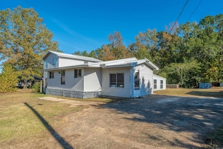 205 Buccaneer St, Hot Springs National Park, AR 71913