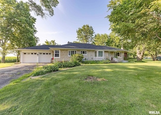 708 W Center St, Cambridge, IL 61238