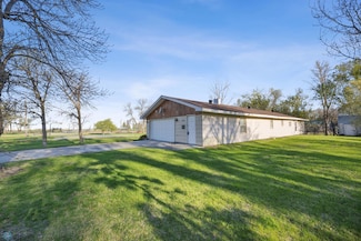 203 4th St, Argusville, ND 58005