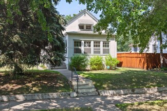 1614 California St NE, Minneapolis, MN 55413