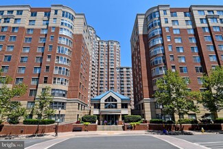 3830 9th St N Unit 803E, Arlington, VA 22203