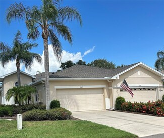 2009 Sifield Greens Way Unit 70, Sun City Center, FL 33573