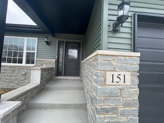 151 N Division St, Braidwood, IL 60408