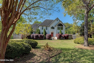 104 Inlet Dr, Wilmington, NC 28411